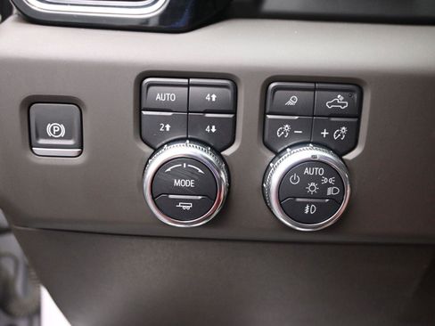 Used 2024 GMC Sierra 1500 Denali w/ Technology Package image 28