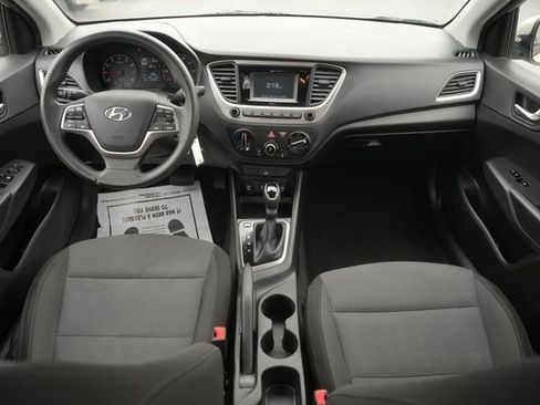 Used 2018 Hyundai Accent SE image 20