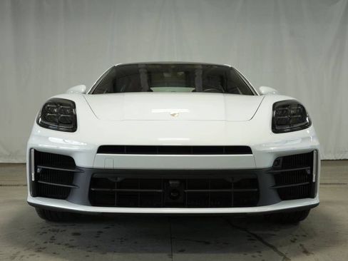 New 2026 Porsche Panamera 4 image 11