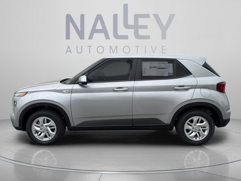 New 2026 Hyundai Venue SE FWD image 4