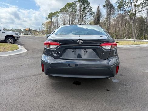 Used 2024 Toyota Corolla LE FWD image 9