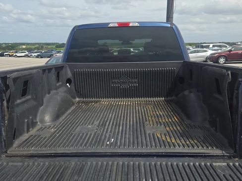 Used 2017 Ford F150 XLT AWD/4WD image 9