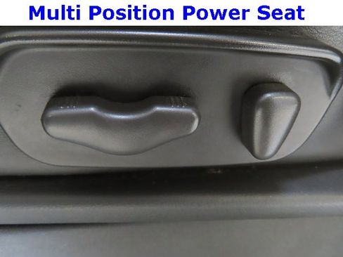 Used 2017 Nissan Frontier PRO-4X w/ Pro-4x Luxury Package image 19