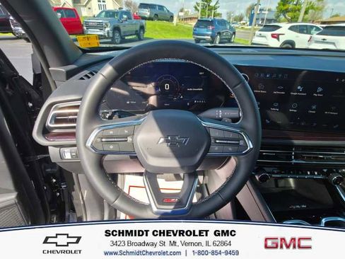 New 2026 Chevrolet Traverse Z71 w/ LPO, Floor Liner Package AWD/4WD image 15