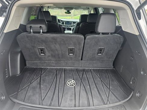 Used 2021 Buick Enclave Avenir w/ Avenir Technology Package image 25