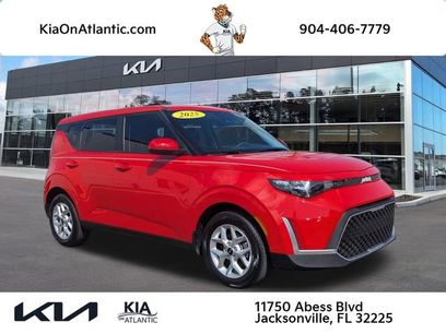 Used 2025 Kia Soul LX w/ LX Technology Package