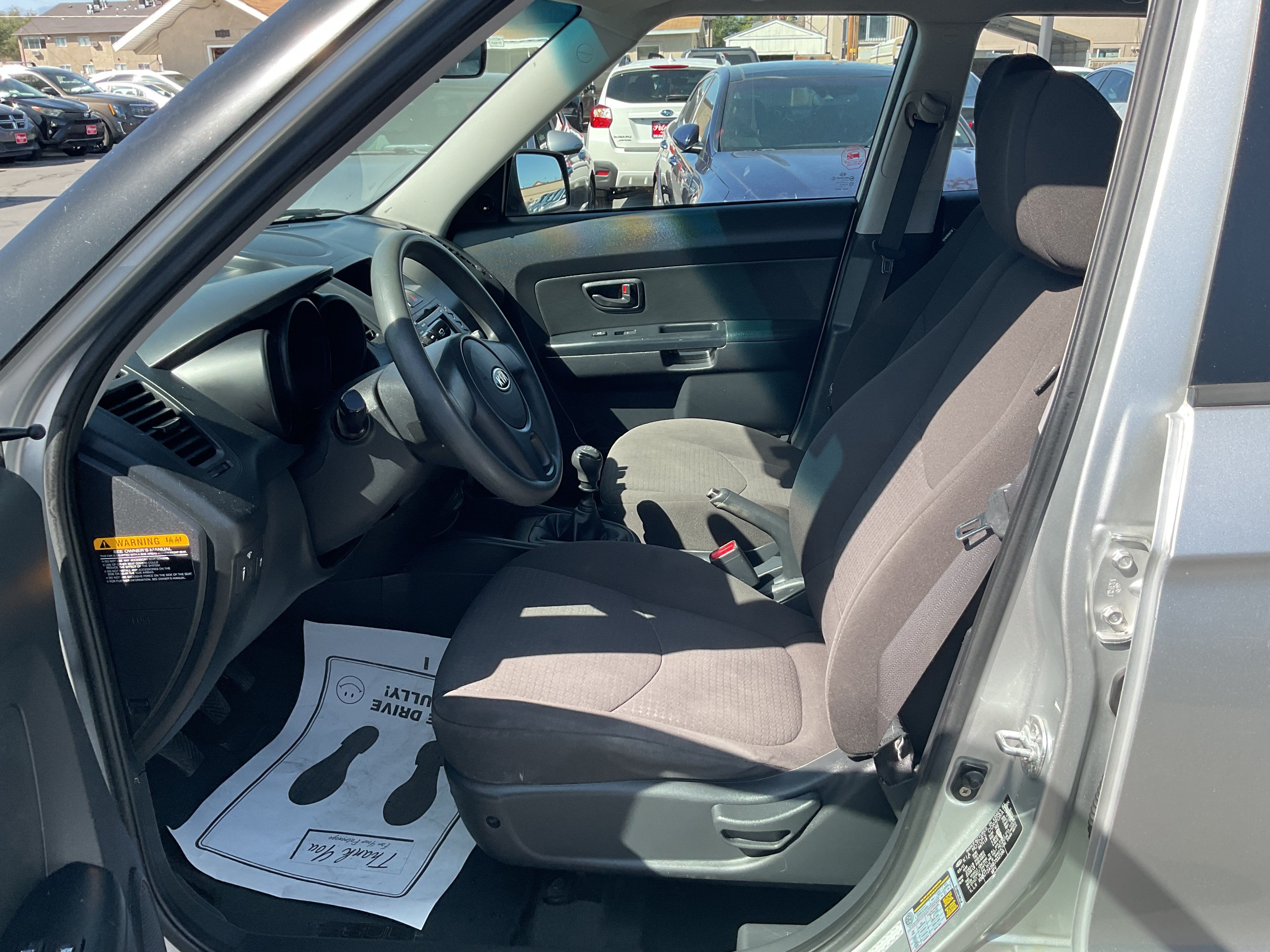 Used 2011 Kia Soul FWD image 13