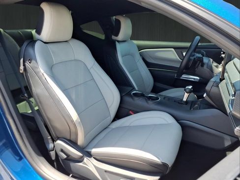 Used 2024 Ford Mustang GT Premium RWD image 13