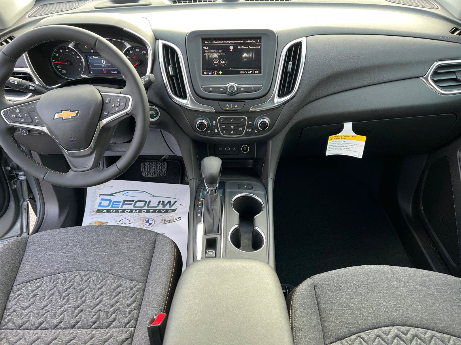 Used 2024 Chevrolet Equinox LT FWD image 11