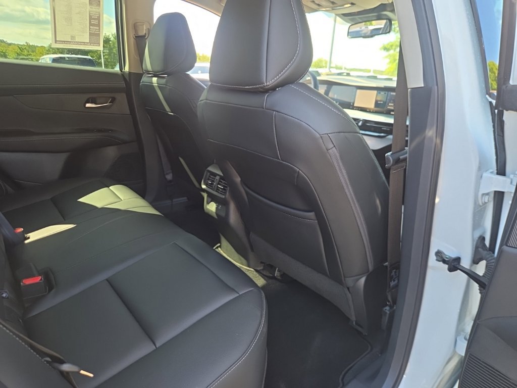 Used 2025 Nissan Murano SL w/ Cargo Package AWD/4WD image 18