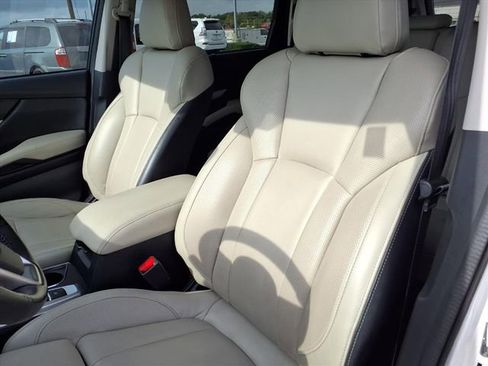 Used 2020 Subaru Ascent Limited w/ Popular Package #2A image 7