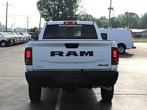 Used 2026 RAM 2500 Tradesman AWD/4WD image 10