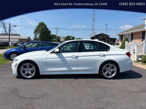 Used 2017 BMW 340i xDrive Sedan AWD/4WD image 2