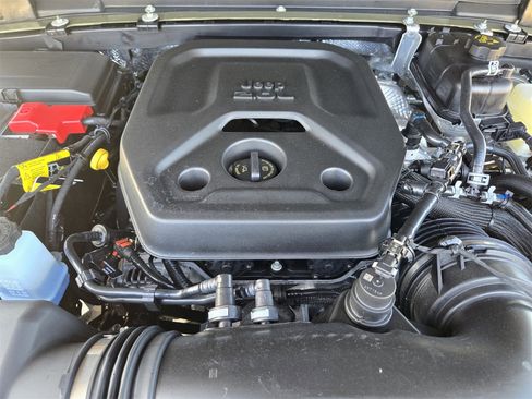 New 2026 Jeep Wrangler Unlimited Sahara image 30