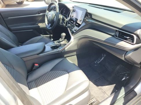 Used 2024 Toyota Camry SE FWD image 21