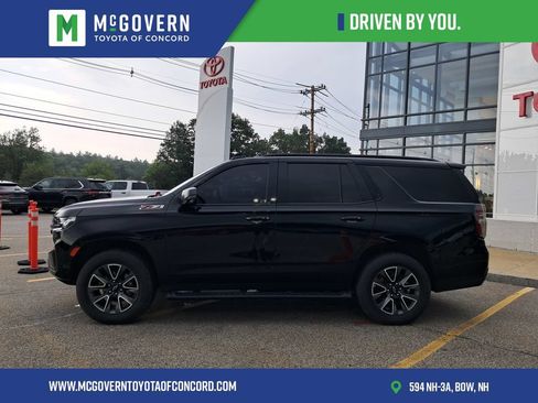 Used 2023 Chevrolet Tahoe Z71 w/ Luxury Package AWD/4WD image 2