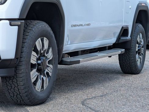 New 2026 GMC Sierra 3500 Denali w/ Denali Reserve Package AWD/4WD image 7