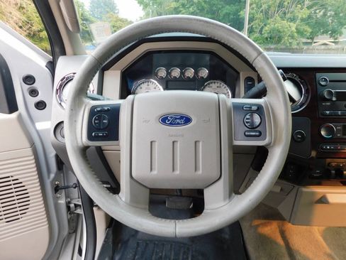 Used 2008 Ford F350 Lariat AWD/4WD image 8