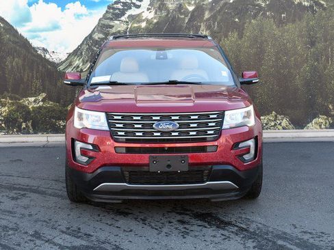 Used 2017 Ford Explorer Limited w/ Equipment Group 301A image 5