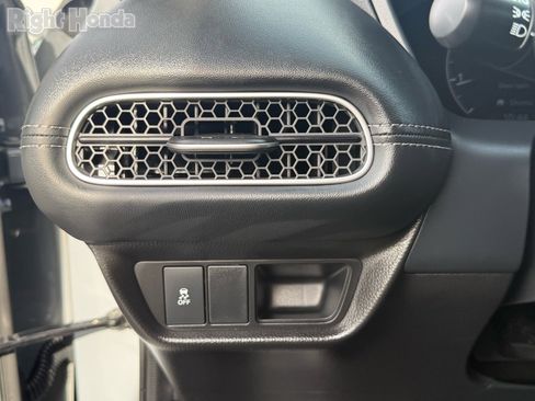 Used 2026 Honda HR-V EX-L image 14