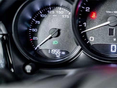 Used 2022 Porsche Macan S w/ Premium Package Plus image 45