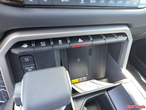 New 2026 Toyota Tundra Platinum AWD/4WD image 29