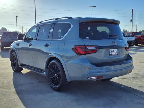 Used 2019 INFINITI QX80 Luxe w/ Proassist Package RWD image 2
