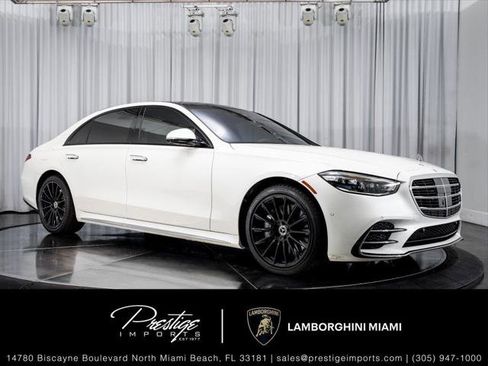 Used 2022 Mercedes-Benz S 500 4MATIC image 2