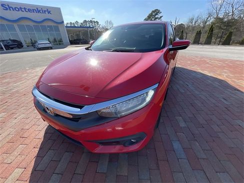 Used 2016 Honda Civic Touring image 25