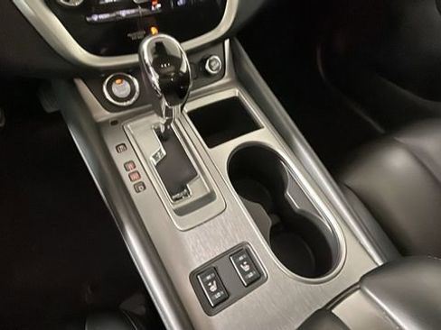 Used 2024 Nissan Murano SV AWD/4WD image 22