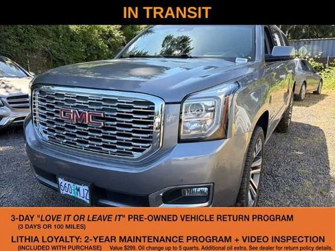 Used 2020 GMC Yukon XL Denali w/ Denali Premium Package AWD/4WD image 1