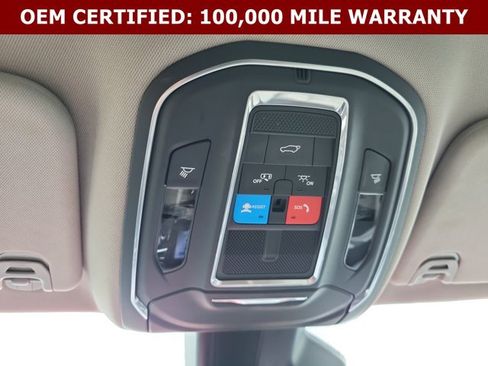 Certified 2022 Jeep Wagoneer Series II AWD/4WD image 38