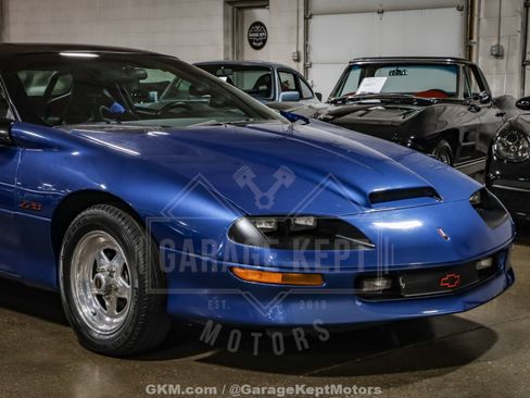 Used 1994 Chevrolet Camaro Z28 image 14