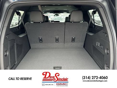 New 2026 GMC Yukon XL Elevation AWD/4WD image 24