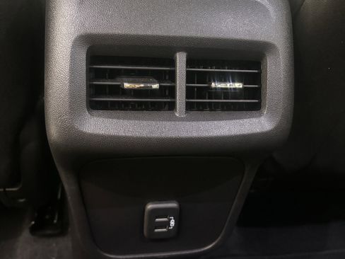 Used 2024 Chevrolet Equinox LS w/ LS Convenience Package image 35