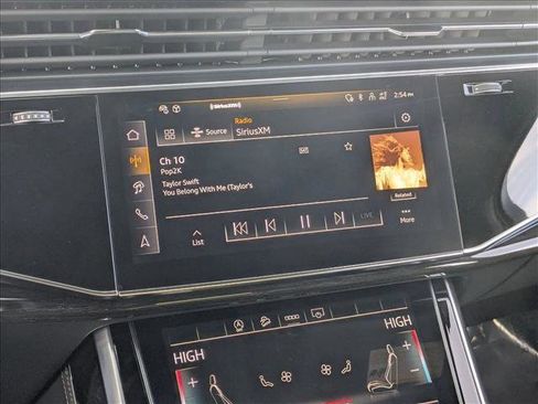 Used 2025 Audi Q7 3.0T Premium Plus image 12