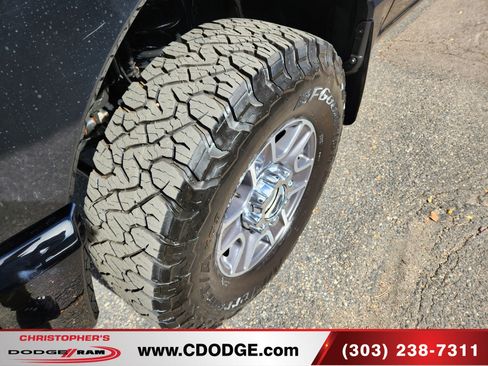 Used 2023 Ford F350 Lariat w/ FX4 Off-Road Package image 9