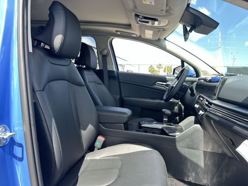 Used 2026 Kia Sportage SX FWD image 23