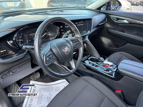 Used 2022 Buick Envision Preferred FWD image 16