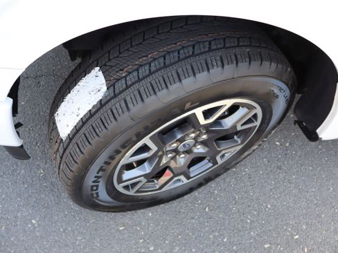 Used 2024 Ford F150 STX image 38