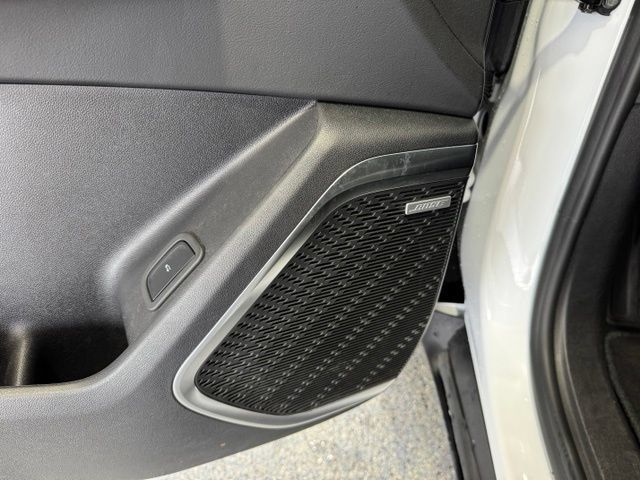 Used 2025 Buick Enclave Preferred FWD image 7