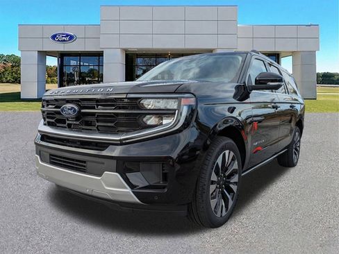 New 2025 Ford Expedition Max Platinum w/ Driver's Package AWD/4WD image 7