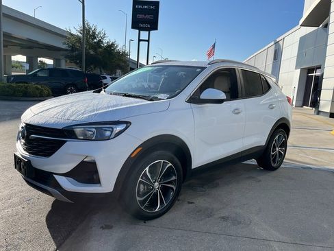 Certified 2023 Buick Encore GX Select image 3