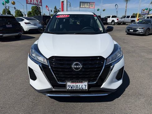 Certified 2025 Nissan Kicks Play S FWD image 2