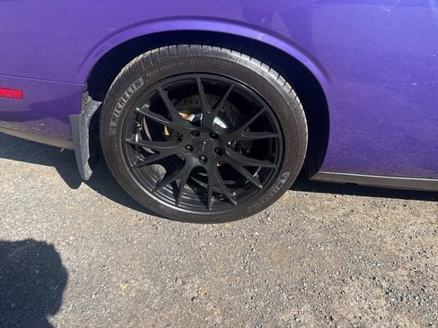 Used 2010 Dodge Challenger R/T image 28