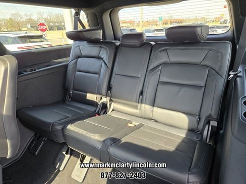 New 2026 Lincoln Navigator L Reserve w/ Jet Appearance Package AWD/4WD image 9