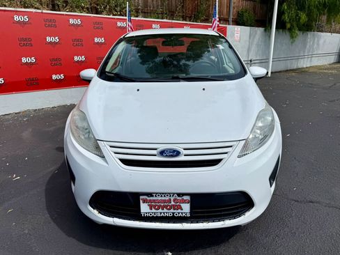 Used 2012 Ford Fiesta S FWD image 3