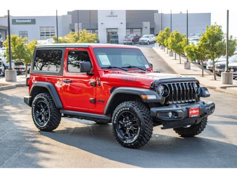 Used 2022 Jeep Wrangler Sport AWD/4WD image 2