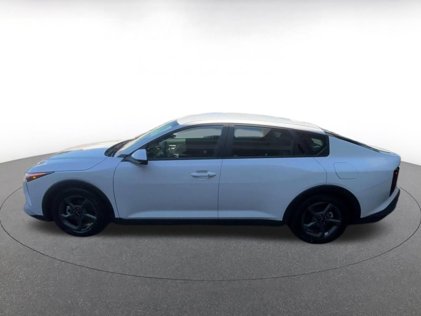 Used 2026 Kia K4 FWD image 7