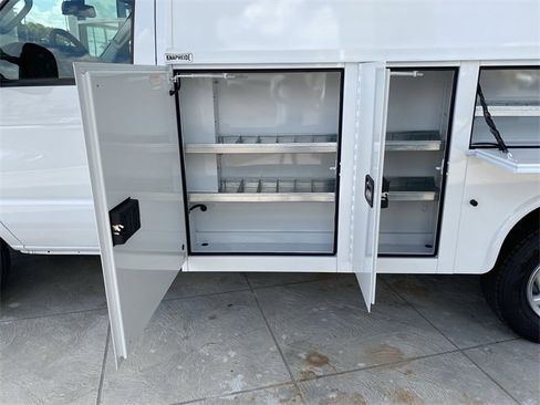 New 2026 Ford E-350 and Econoline 350 Super Duty w/ Power Equipment Group image 13